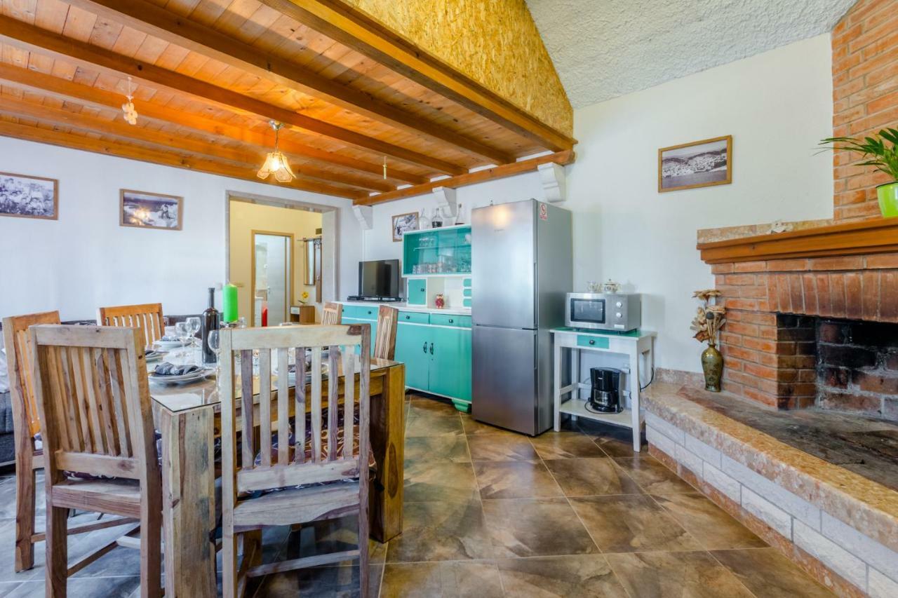 Vila Maslinica Пучища Екстер'єр фото